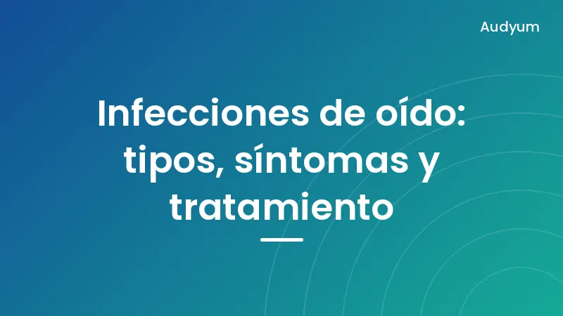 Profesional sanitario realizando una otoscopia a un paciente adulto